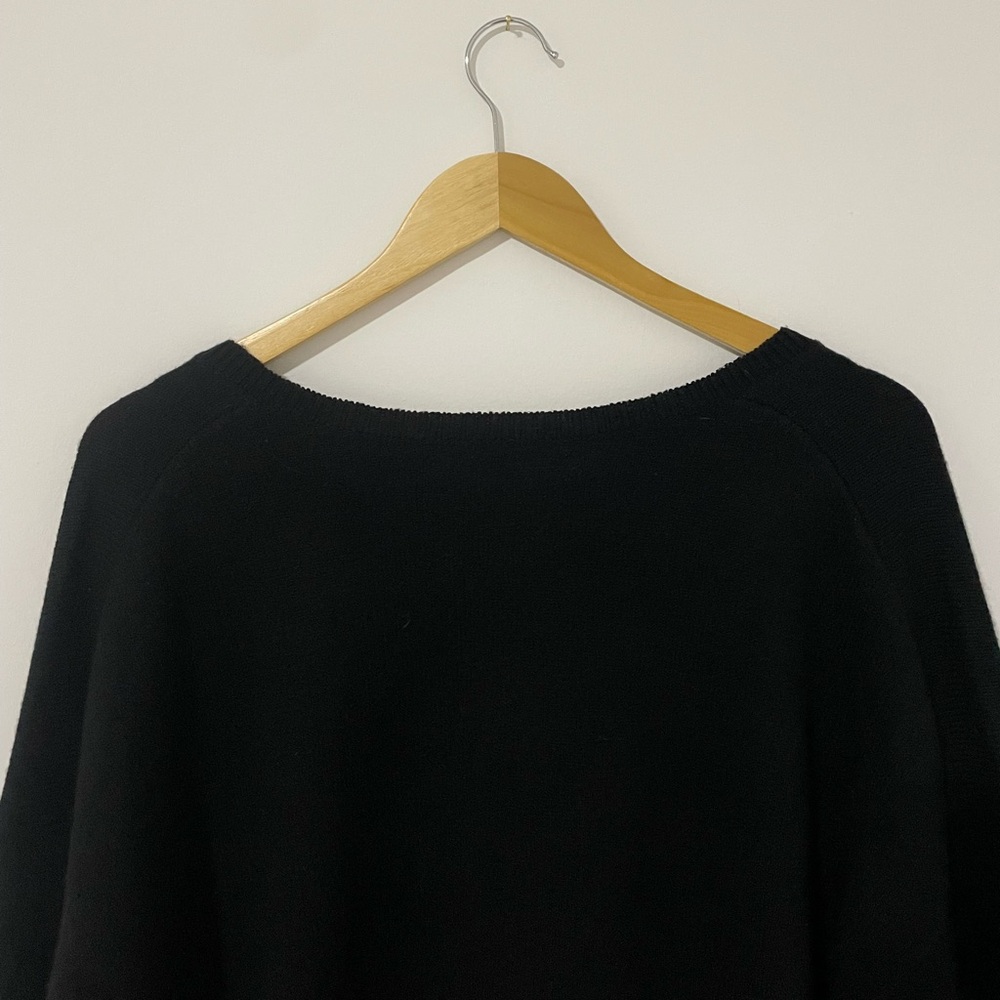 LOFT - Soft Knit V-Neck Long-Sleeve Sweater Size M Black - Picture 7 of 9